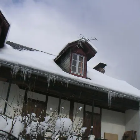 Maison Lacoste
