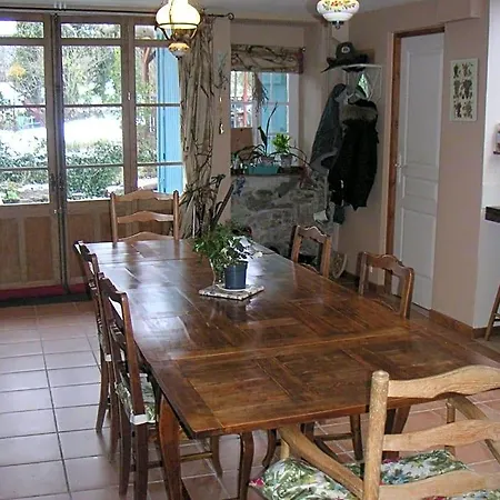 Panzió Maison Lacoste Campan