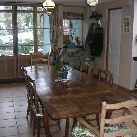 Maison Lacoste Campan