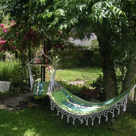 Nocleg ze śniadaniem Maison Lacoste 3*